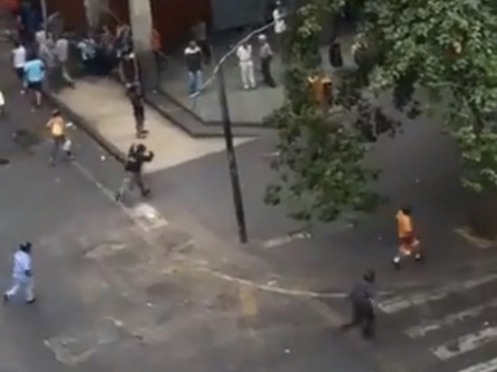 В Каракасе открыли огонь по протестующим