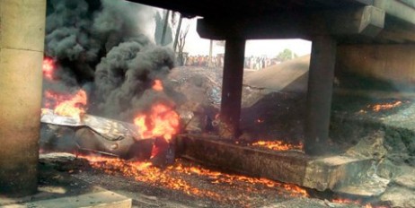 В Нигерии взорвалась автоцистерна: много погибших и раненых - «Спорт»