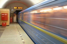 В Новосибирске прокуратура организовала проверку сообщений СМИ о нарушениях законодательства о безопасности перевозок пассажиров в метрополитене