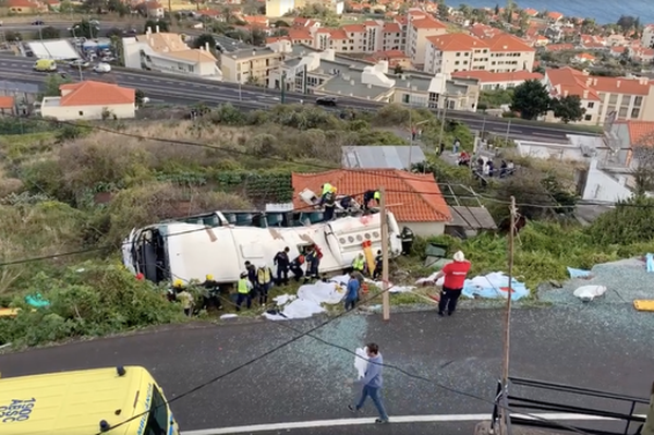 В Португалии возросло число погибших в ДТП с туристическим автобусом - «Новости Дня»