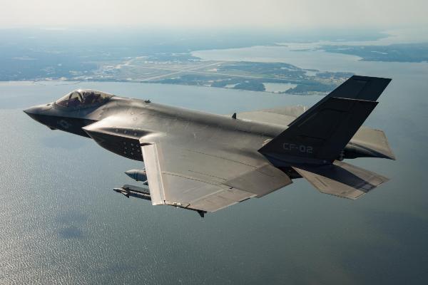 Японский F-35 пропал с радаров над Тихим океаном - «Новости Дня»