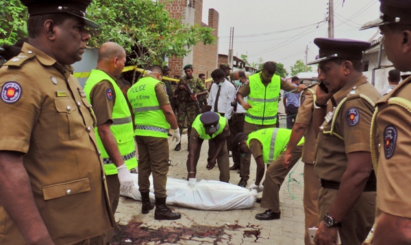 Жертвами операции сил безопасности в Шри-Ланке стали 15 человек - «Новости Дня»