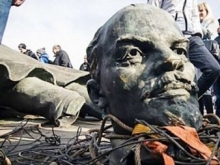 Декоммунизацию на Украине могут признать незаконной - «Военное обозрение»