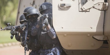 Французские военные погибли при освобождении заложников в Африке - «Мир»