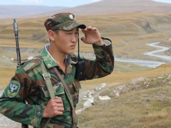 Киргизские пограничники ранили узбекистанца - «Новости Дня»