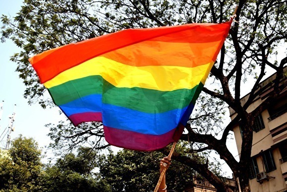«Левада-центр»: 47% россиян высказались за равные права для геев и лесбиянок - «Новости дня»