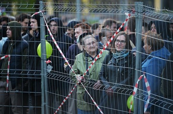 26 человек задержаны в Екатеринбурге на акции против возведения храма - «Происшествия»