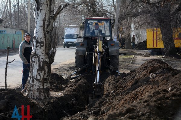 ? В Новоазовске почти 4000 абонентов остались без воды в результате порыва водовода – МЧС ДНР