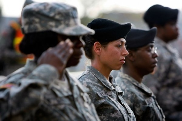 «Армия свободы»: каждая восьмая военнослужащая в США подвергается насилию - «Новости Дня»