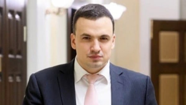 Депутат с автоматом: Ионин объяснил стрельбу на улице - «Новости дня»