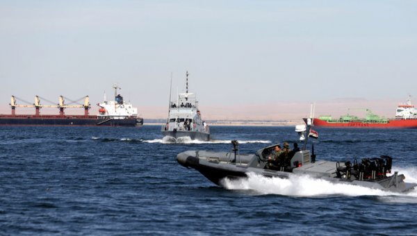 Египетские военные полгода удерживают танкер, на котором есть россияне - «Новости дня»