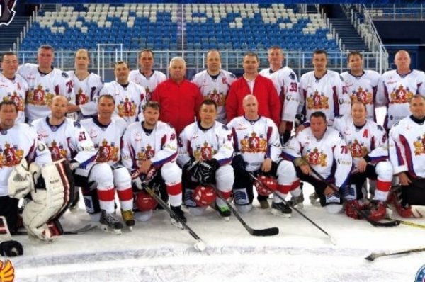 Екатеринбургский «Скон-Урал» стал победителем Ночной хоккейной лиги - «Происшествия»