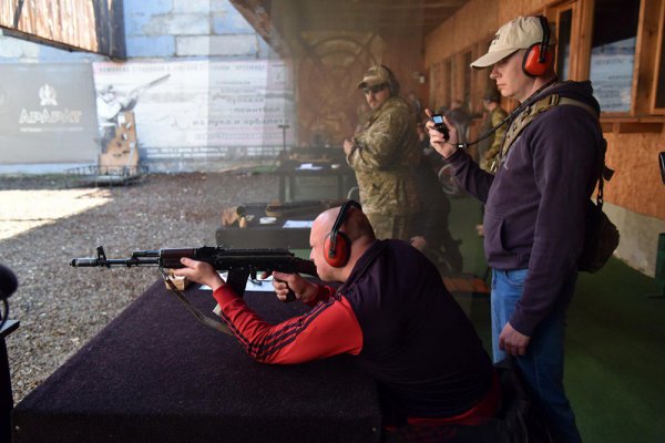 Глава ДНР открыл республиканский турнир по стрельбе среди военнослужащих страны