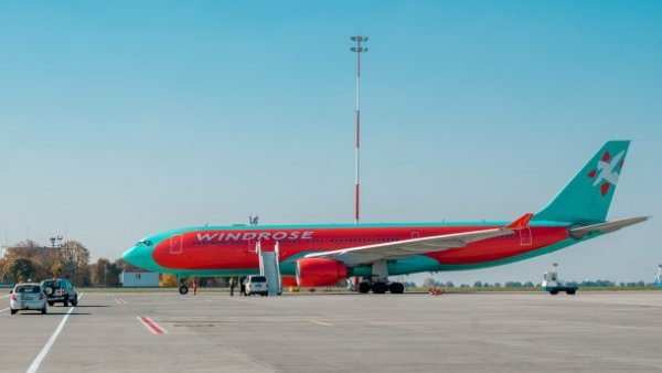 Госавиаслужба дала разрешение на новые рейсы только авиакомпании Коломойского - «Авто новости»