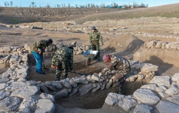 Киев готовит санкции против российских археологов