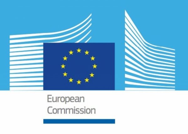 "Комиссия ЕС изучит вопрос". Жителям Донбасса с паспортами РФ могут запретить въезд в Европу - «Военное обозрение»