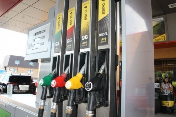 Козак прокомментировал опасения независимых АЗС о росте цен на бензин - «Происшествия»