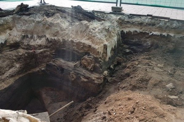 На территории Нижегородского кремля нашли остатки старинной мостовой - «Происшествия»