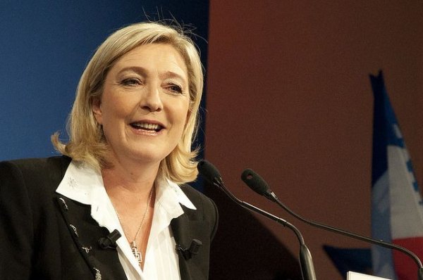 Партия Марин Ле Пен лидирует во Франции на выборах в Европарламент - «Политика»