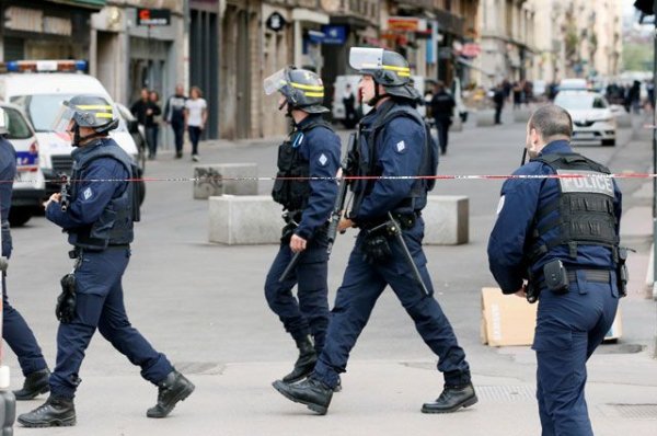 Посольство РФ во Франции: россиян нет среди пострадавших при взрыве в Лионе - «Происшествия»
