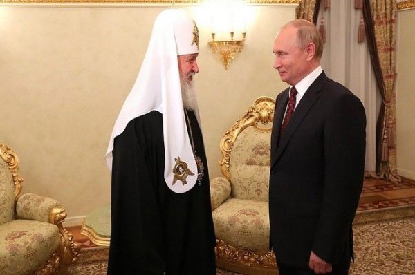 Путин пожелал патриарху Кириллу, чтобы он разгрузил свой плотный график - «Политика»