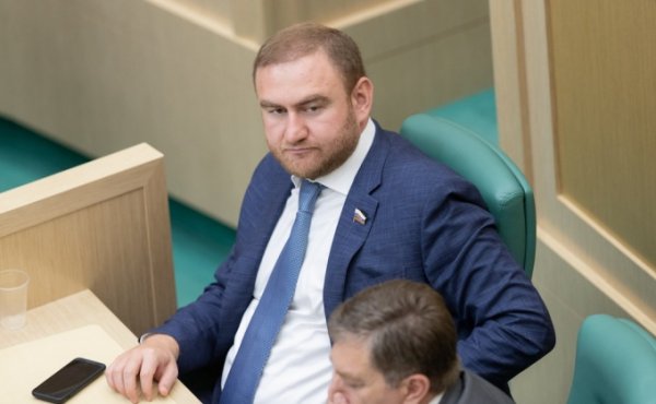 СовФед досрочно лишил полномочий арестованного сенатора Арашукова
