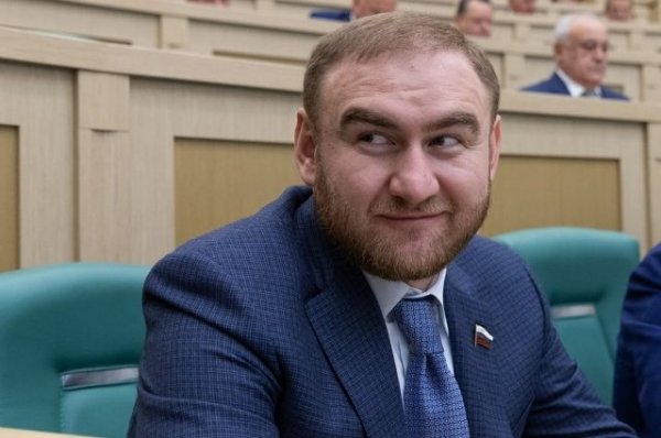 Совфед лишил статуса сенатора Рауфа Арашукова - «Происшествия»