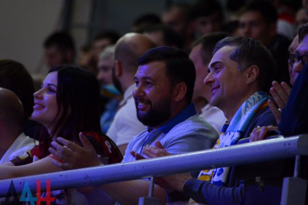 Сурков посетил в Ростове турнир ММА с участием бойцов из ДНР и встретился с Пушилиным