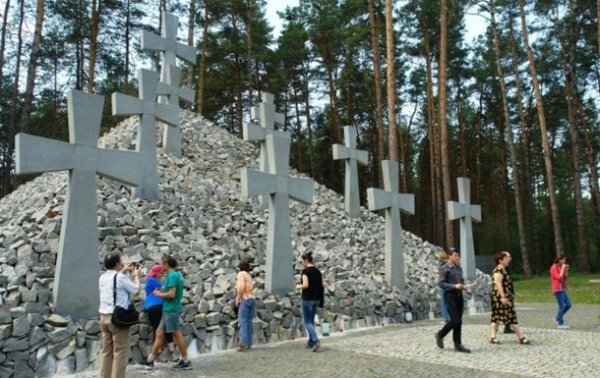 Украина чтит память жертв политических репрессий