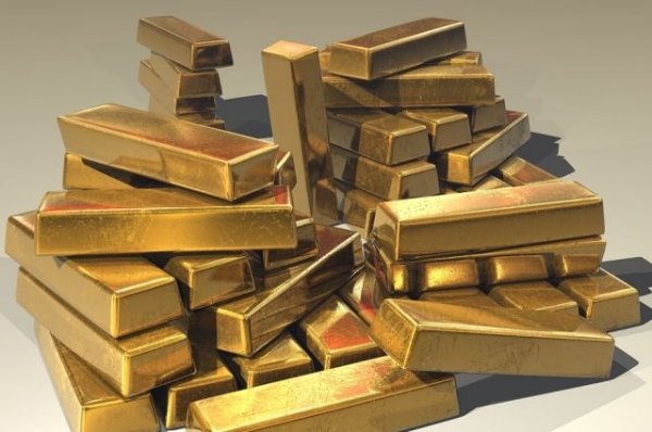 Украина начала распродавать золотой запас - «Политика»