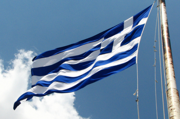 В Греции прошли две Первомайские демонстрации - «Политика»