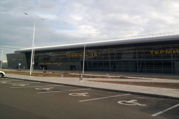 В Казани из-за угрозы взрыва эвакуировали аэропорт - «Политика»