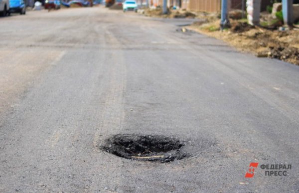 В Прикамье чиновники заделывают дорожные ямы в фотошопе