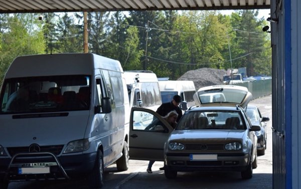 В пробке на границе с Польшей продолжают стоять полтысячи авто