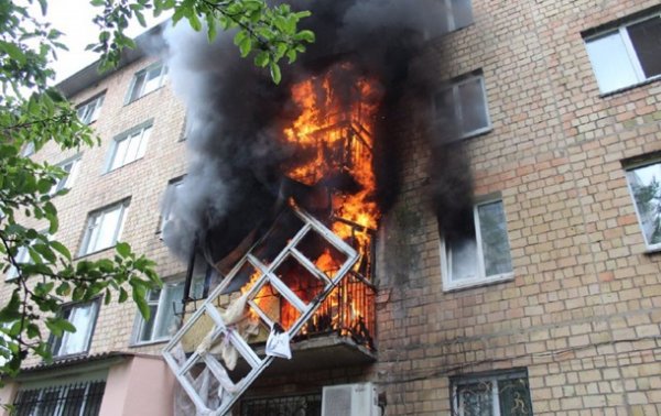 В жилом доме Киева произошел взрыв, есть жертва