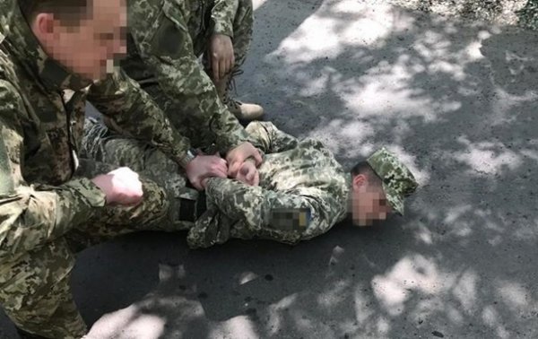 В зоне ООС задержали на взятке командира роты ВСУ