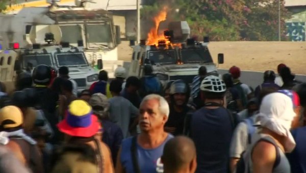 Венесуэльская оппозиция угрожает расправой сторонникам Мадуро - «Новости дня»