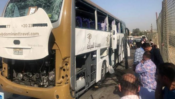 Взрыв у туристического автобуса в Каире: это был тротил - «Новости дня»
