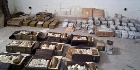 Офицер в отставке хранил дома рекордный арсенал боеприпасов - «Мир»