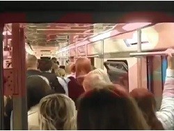 Три поезда с пассажирами застряли в тоннеле московского метро - «Новости дня»