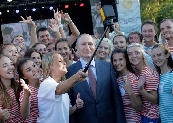Уровень доверия к Путину упал до минимума за 13 лет — ВЦИОМ - «Новости Дня»