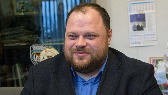 У Зеленского поддержали уволенного главу Конституционного суда Шевчука - «Новости Дня»