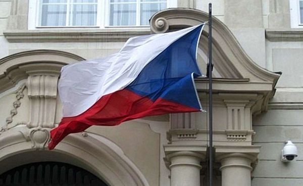 В Чехии разрешили отелям требовать от гостей признать Крым украинским - «Новости Дня»