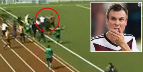 Во время футбольного матча в Германии фанаты избили чемпиона мира - «Происшествия»