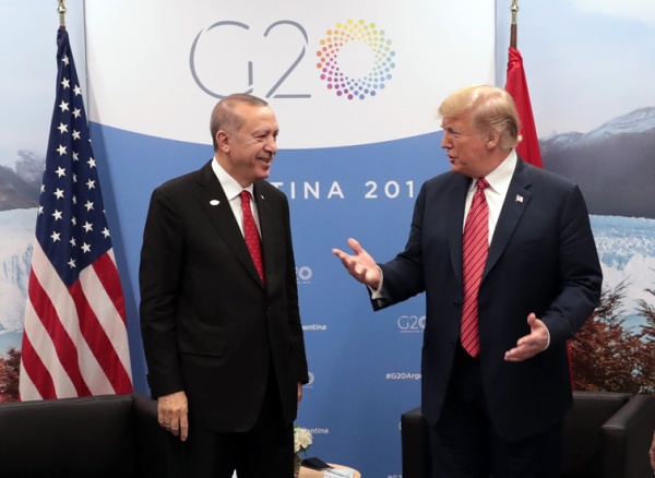 Эрдоган: Не думаю, что США введут санкции против Турции из-за С-400 - «Новости Дня»