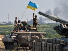 Главной проблемой украинцев остается война в Донбассе. Каждый второй хочет вступления в НАТО – опрос - «Военное обозрение»