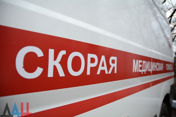 ? Мирный житель ранен при обстреле украинскими военными северного пригорода Донецка – СЦКК