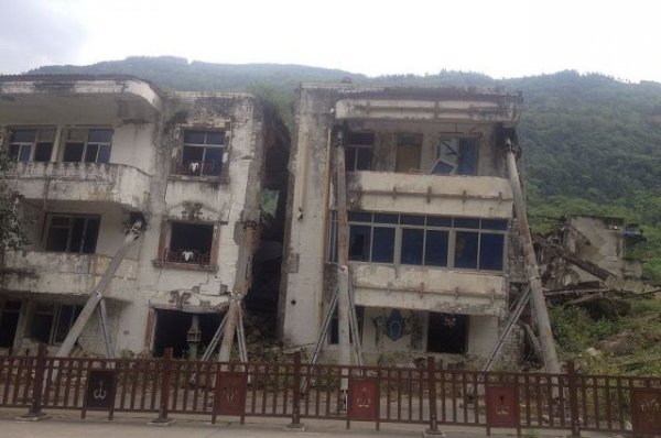 19 человек пострадали при землетрясении в китайской провинции Сычуань - «Происшествия»