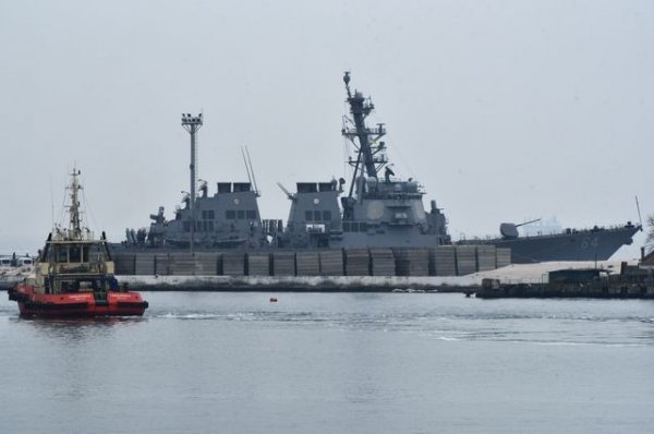 Эсминец ВМС США Carney вошел в акваторию Черного моря - «Политика»