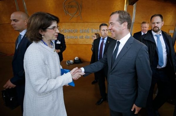 Медведев: Россия оценит перспективы полноценного членства в ЦЕРН - «Происшествия»